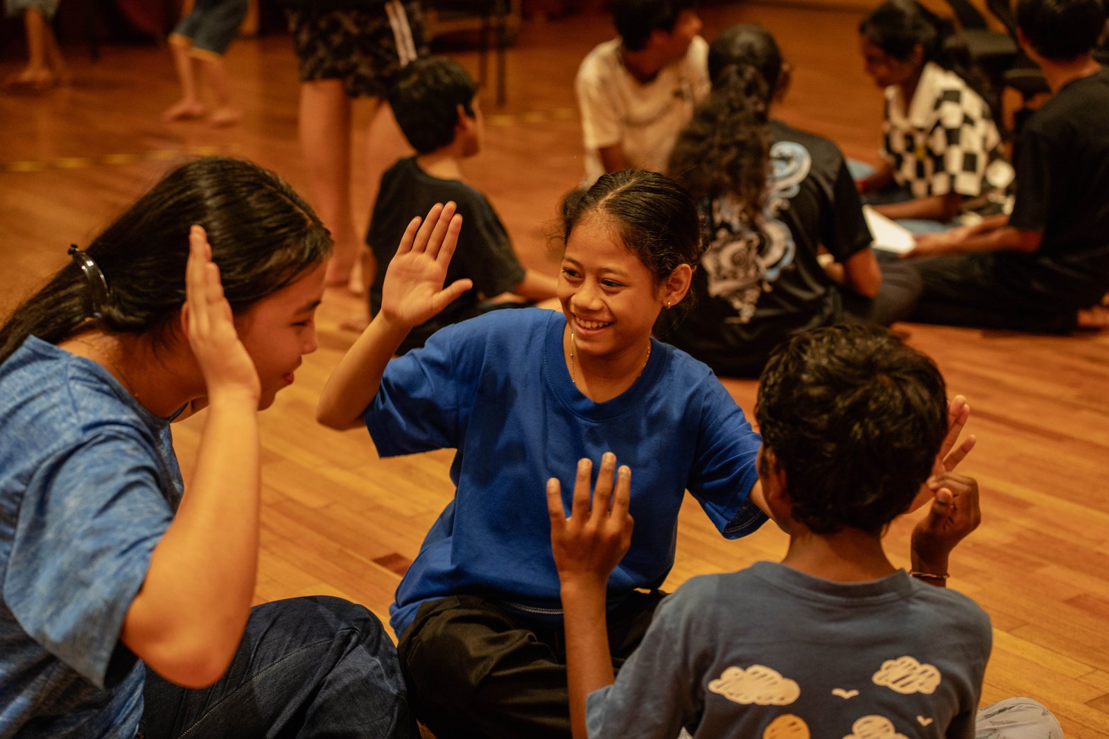 A quiet moment of care that shows the home’s warmth and safety